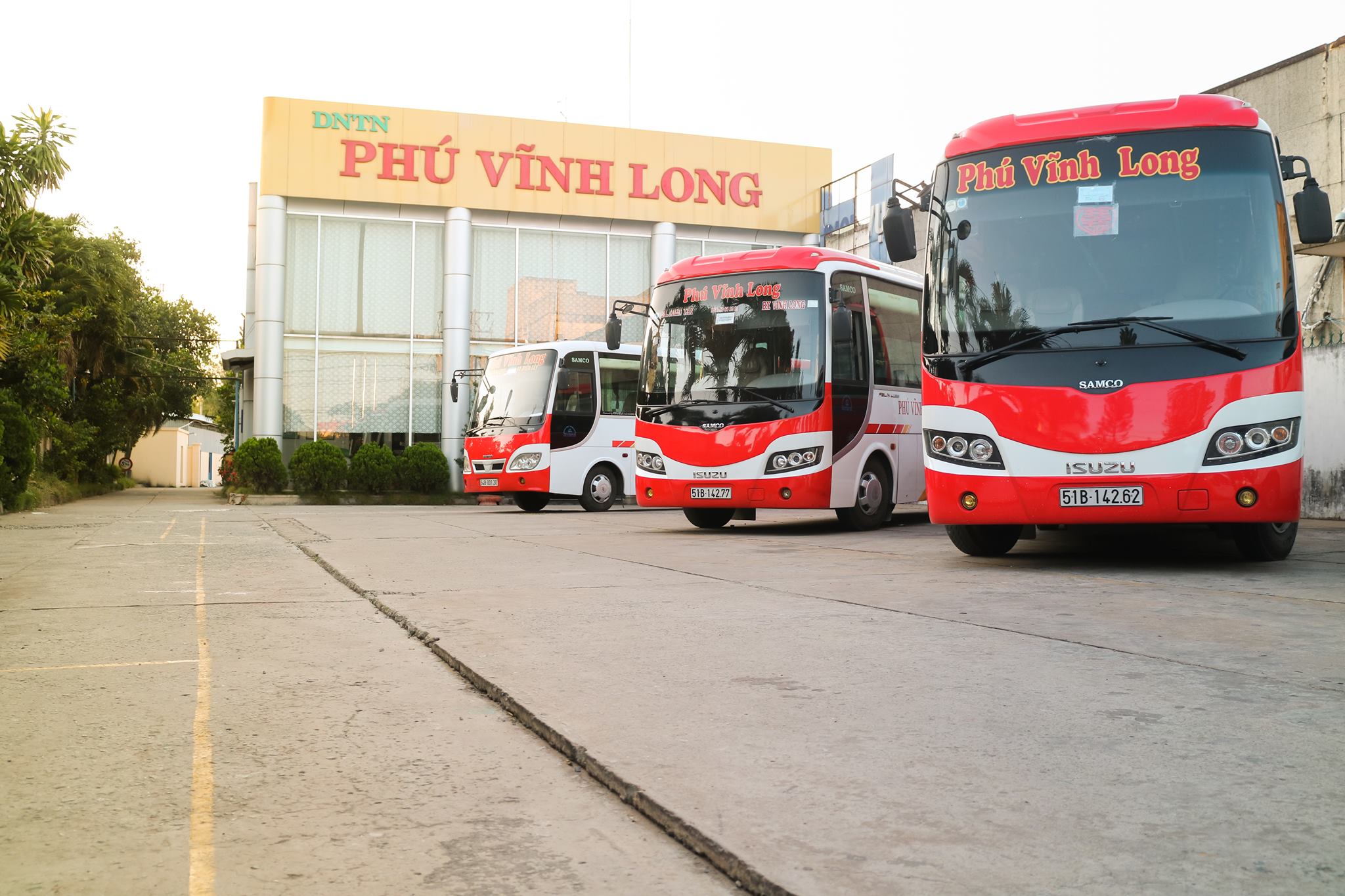 Nhà xe Phú Vĩnh Long